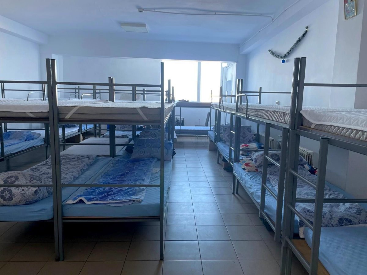 Unde se pot adaposti oamenii strazii in perioadele cu temperaturi scazute?