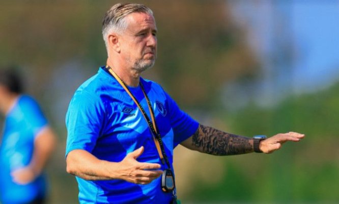 Bombă! Gigi Becali: „Laurențiu Reghecampf e noul antrenor de la FCSB!”