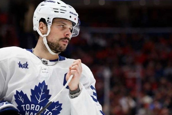 Hochei: NHL - Americanul Auston Matthews scrie istorie la Toronto Maple Leafs