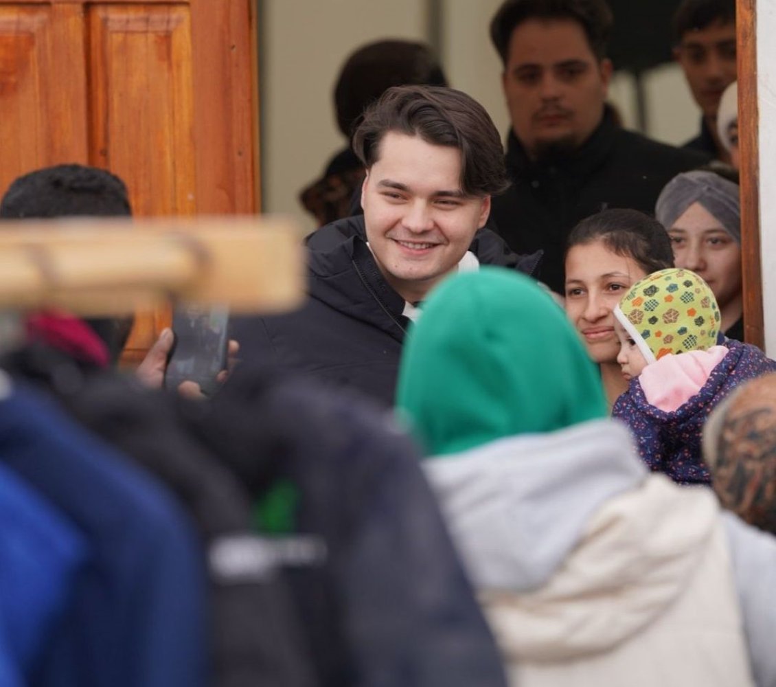 Nibiru isi extinde misiunea: Selly lanseaza o directie de caritate dedicata comunitatilor din Tuzla si Costinesti Nibiru isi extinde misiunea: Selly lanseaza o directie de caritate dedicata comunitatilor din Tuzla si Costinesti