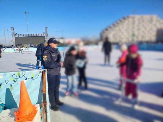 Polițiștii, alături de copii în vacanță: acțiuni preventive în zonele de agrement din Constanța