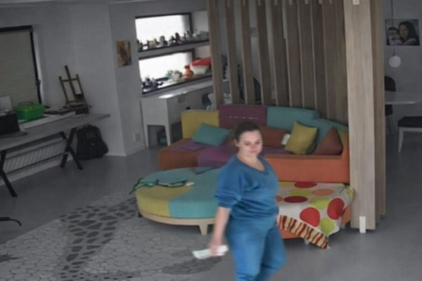 O bonă din Constanța este acuzată ca a agresat un copil de un an, după ce a fost surprinsă de camerele de supraveghere. Video