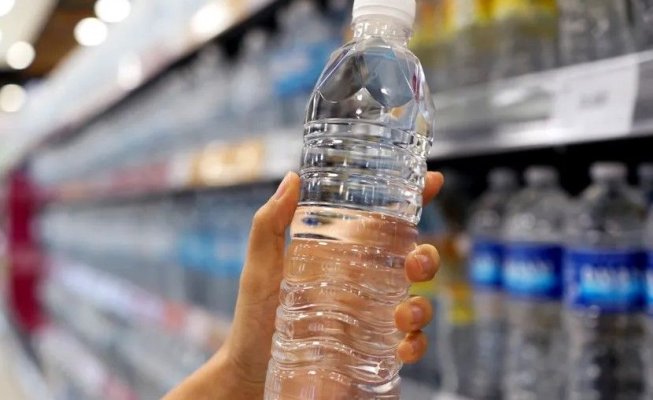 De ce regula celor 8 pahare pe zi este un mit. De câtă apă ai nevoie cu adevărat