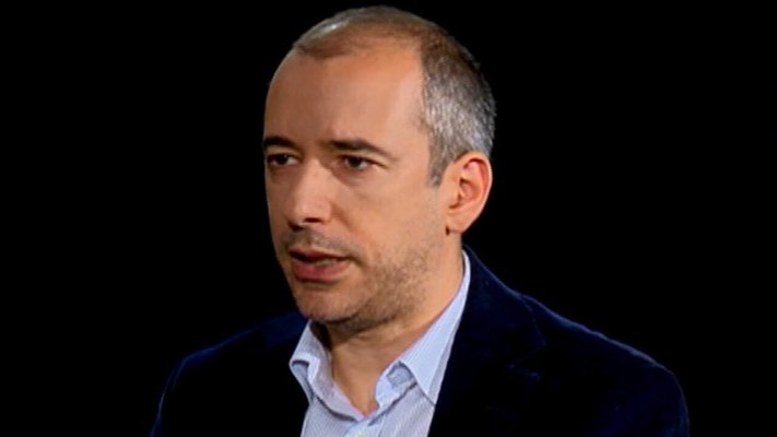 Economistul Bogdan Glăvan face praf Guvernul Bolojan: „Și o maimuță putea să crească povara fiscală“