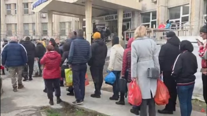 Spitalul Județean Constanța: cozi la intrare din cauza programului redus de vizite