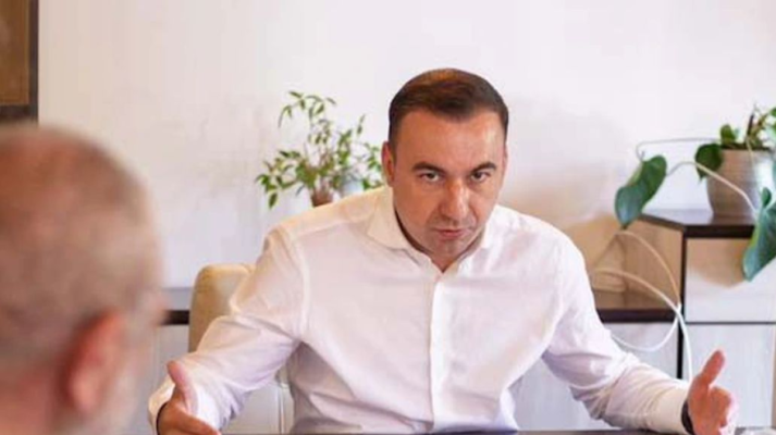 Fiul lui Trump, posibilă investiție în România. Ce a vorbit ministrul Ivan cu el la Davos
