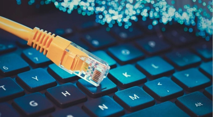 Bruxelles oprește internetul clasic: cine nu se adaptează, rămâne offline