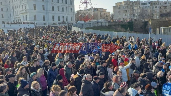 S-a încheiat slujba de Bobotează, la Constanța, oficiată de ÎPS Teodosie. Video