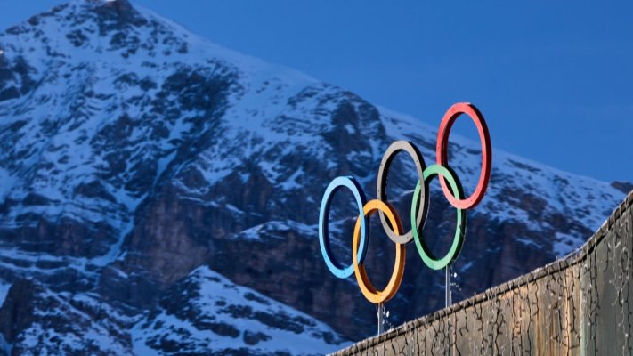 JO 2026: Polemică pe marginea purtătorilor torței olimpice