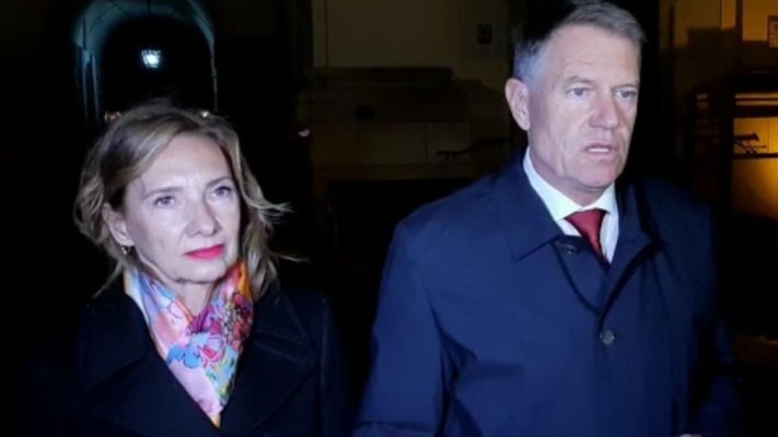 Klaus Iohannis și soția sa nu și-au plătit impozitele. Au primit somație pentru datoriile restante