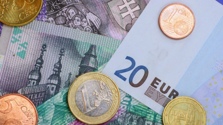 Haos după adoptarea euro în Bulgaria: Clienții cer rest în euro, iar vânzătorii lucrează încă în leva