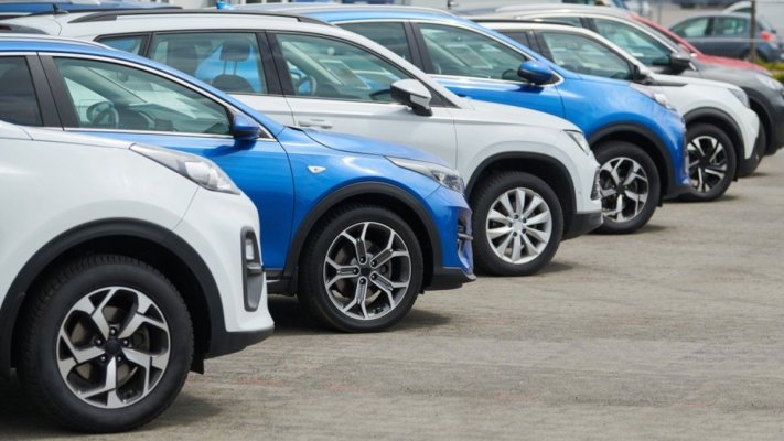 China şi India conduc exporturile de automobile de miliarde de dolari către Orientul Mijlociu, însă războiul din regiune ameninţă livrările