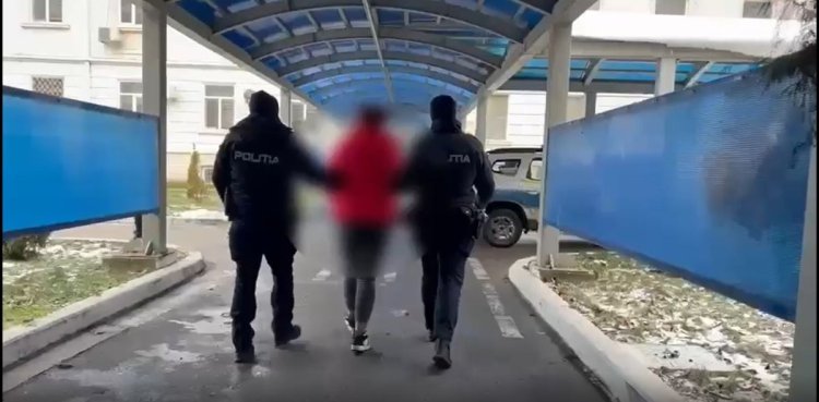 Un bărbat și o femeie au fost reținuți pentru șantaj, după o anchetă a polițiștilor din Medgidia