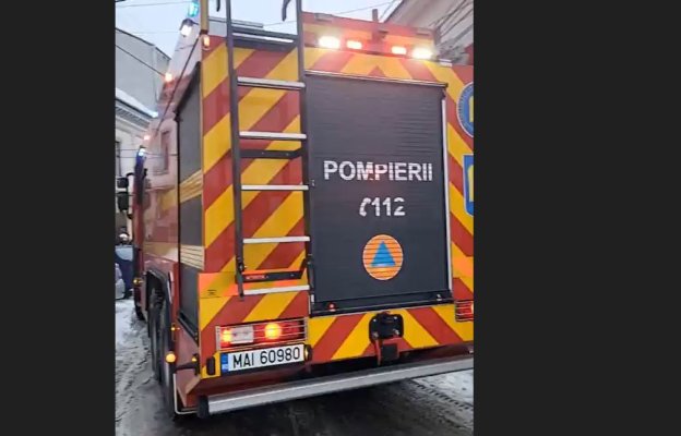 Incendiu la un autoturism, pe strada Cpt. Dobrila Eugeniu