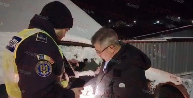 Primar reținut în direct după o petrecere de pomină. A intrat cu mașina în șanț după ce băuse
