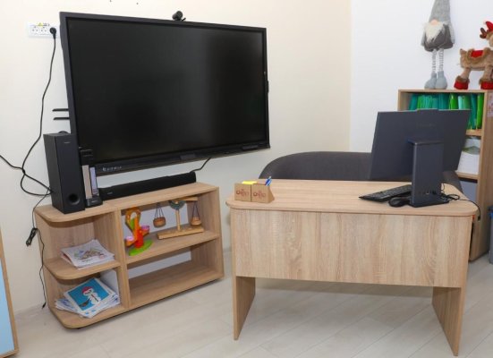 Primăria Constanța a început dotarea cu mobilier în unitățile de învățământ din municipiu