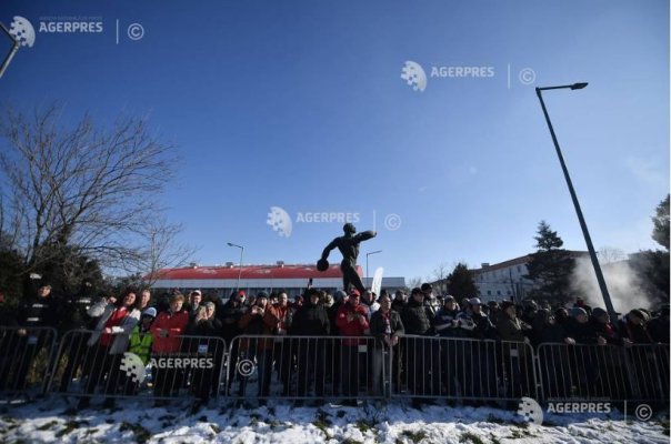 Aproape 300 de suporteri au participat la startul lucrărilor de reconstrucție a stadionului Dinamo