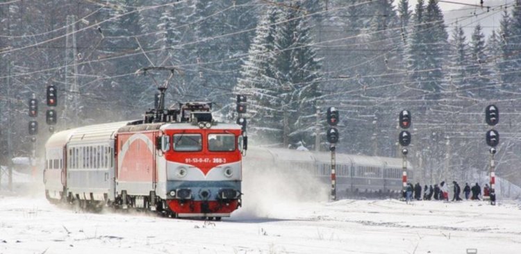 Gerul extrem, prognozat pentru perioada 17-21 ianuarie, obligă CFR să ia măsuri speciale