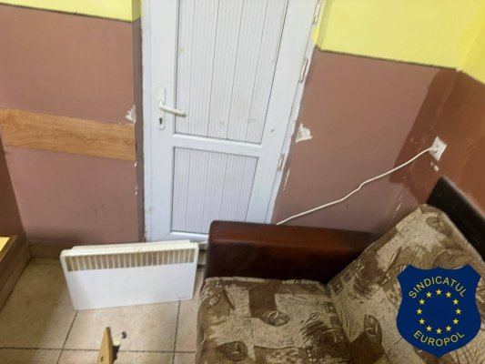 Incredibil! Vezi în ce condiții deplorabile lucrează polițiștii din Năvodari 