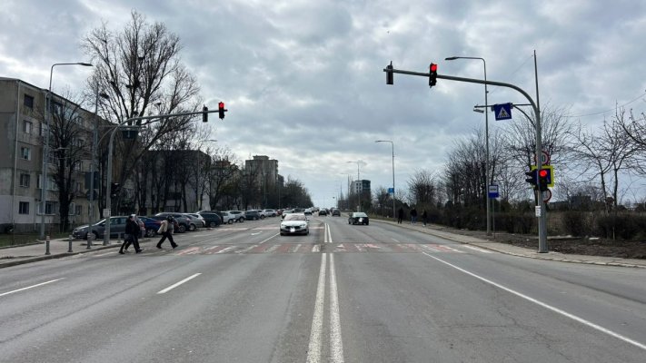 Un nou sistem de semaforizare a fost pus in funcțiune pe blvd. Aurel Vlaicu