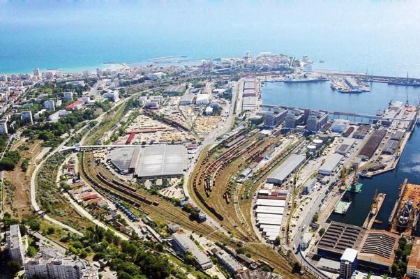 Modernizarea căii ferate din Portul Constanța, de 125 de milioane de euro, va fi supravegheată de...