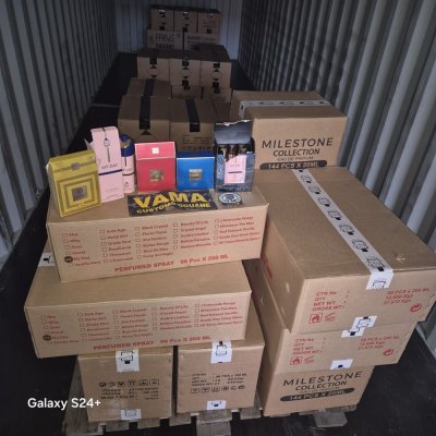 Produse cosmetice în valoare de 1.125.000 lei au fost descoperite la Vama din Constanța Sud
