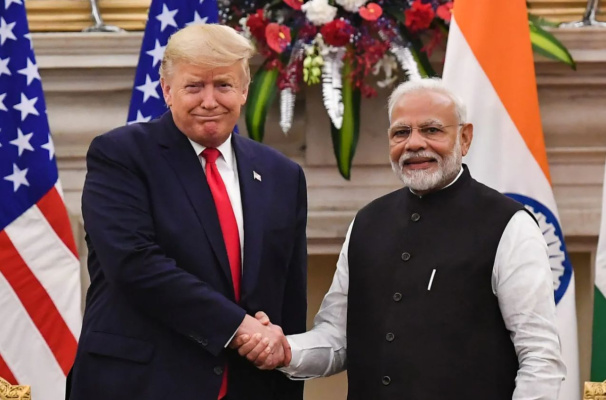 Președintele Donald Trump spune că India a acceptat să nu mai cumpere petrol rusesc