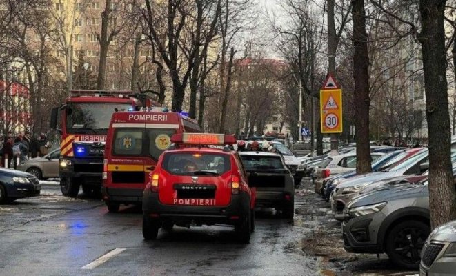 Accident șocant! O fetiță de 5 ani a fost lovită mortal de o mașină, în fața unei școli