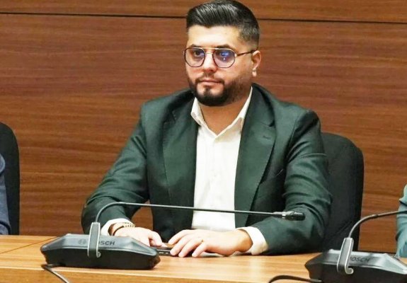 Adrian-Marian Cocoș, care a picat BAC-ul cu nota 2.70, a devenit primar al Sectorului 3