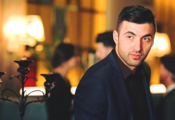 Un jucător de poker, din Constanța, și-a bătut și tâlhărit fosta iubită, mai mică cu 14 ani 