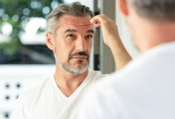 Bărbaţii au tendinţa să-şi piardă cromozomul Y pe măsură ce îmbătrânesc