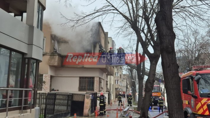Incendiu la o casă din Constanța, pe bulevardul Ferdinand, provocat de o improvizație electrică. Video