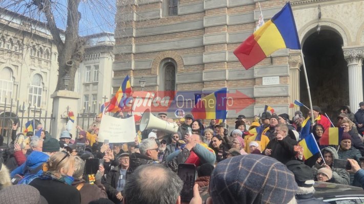 Protest împotriva majorării taxelor și impozitelor locale, la Constanța. Video