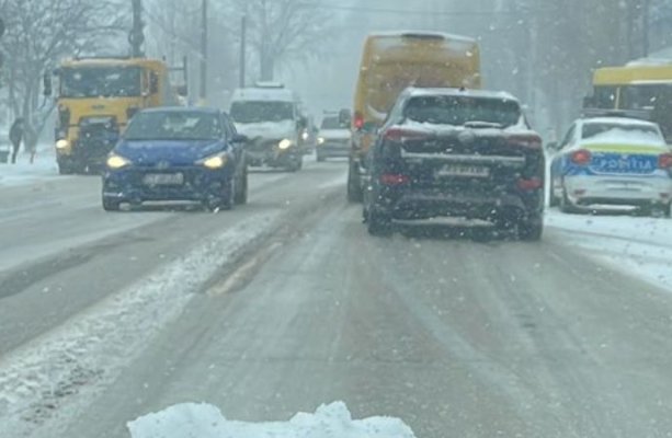 Accident rutier la intersecția bulevardelor Tomis cu Mamaia