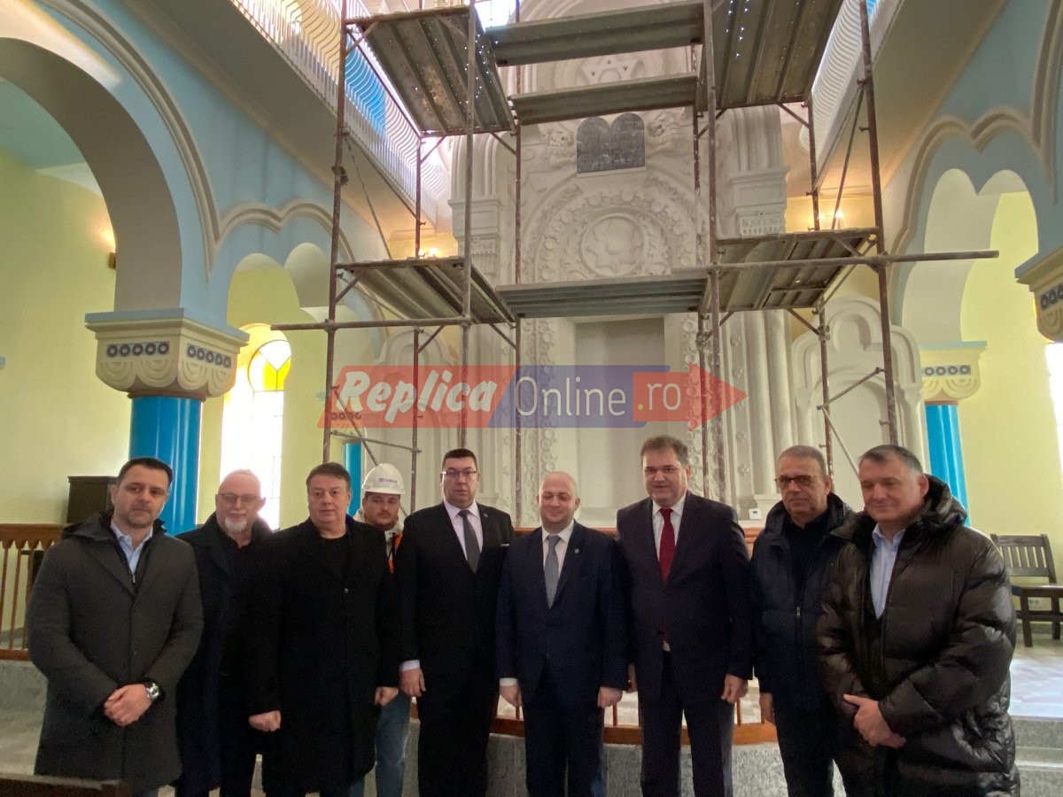 Ministerul Dezvoltarii a ajuns si la Sinagoga Mare din Constanta. Video Ministerul Dezvoltarii a ajuns si la Sinagoga Mare din Constanta. Video