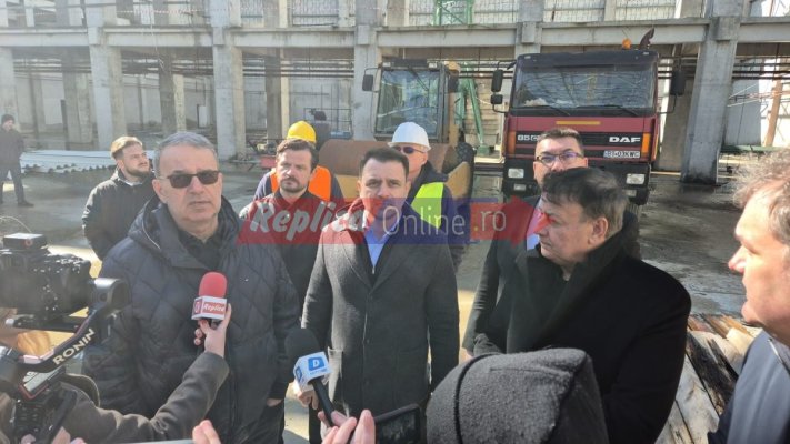 Ministrul Cseke Attila vizitează șantierul Sălii Polivalente din Constanța. Video