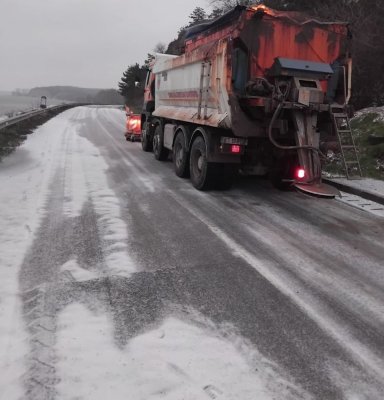 Cod Galben de precipitații și viscol, la Constanța: Nu sunt probleme în desfășurarea traficului rutier pe drumurile județene! Video 