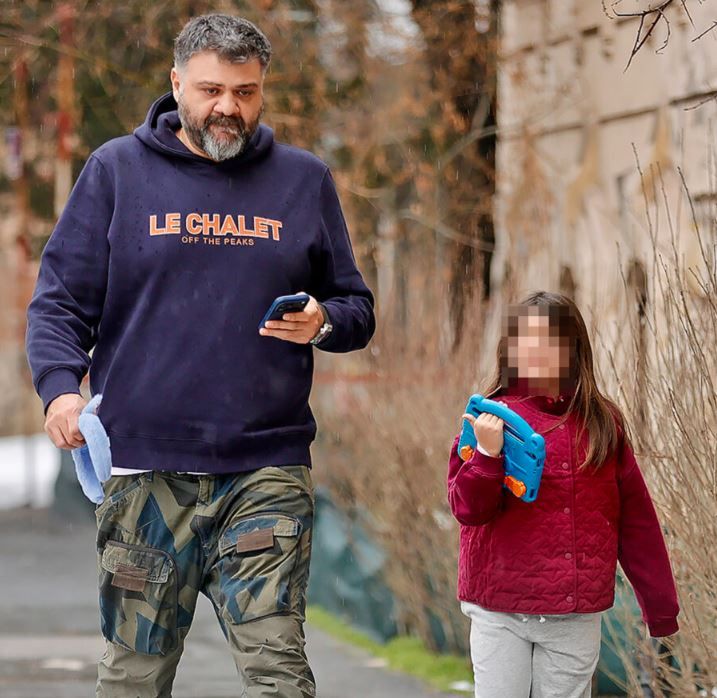 Cu cine a iesit Grasu XXL in oras, de Dragobete. Nu-l vezi des in astfel de ipostaze!