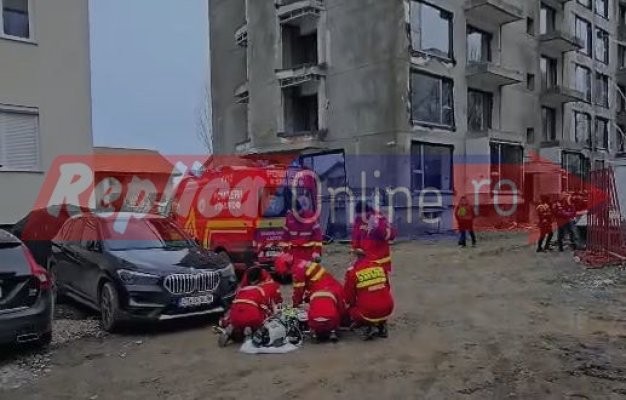 Un bărbat a murit după ce a căzut de pe un bloc aflat în construcție, în Faleză Nord! Video