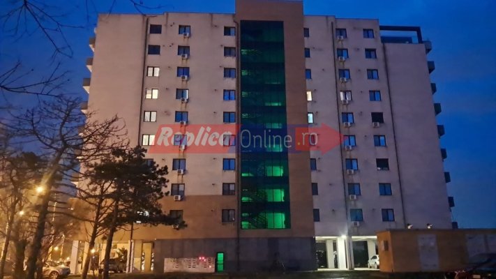 Blocul construit pe malul Lacului Siutghiol, zona Iaki, ar putea fi demolat. Video