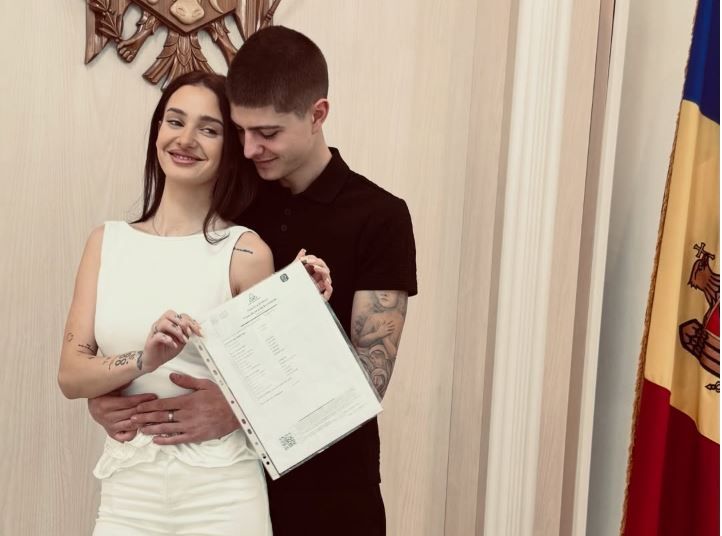 Influencerita implicata in scandalul momentului a spus &bdquo;Da!&rdquo; la starea civila