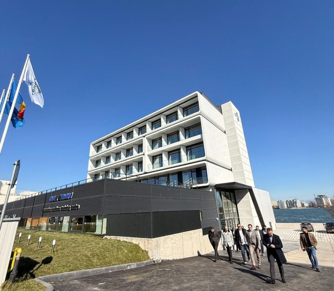 CERONAV a finalizat cel mai important obiectiv de investitii, devenind cel mai mare centru de training din Europa CERONAV a finalizat cel mai important obiectiv de investitii, devenind cel mai mare centru de training din Europa