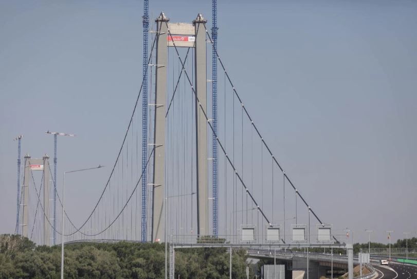 Probleme la 'Golden Gate'-ul de la Braila: Se fac din nou reparatii, sunt restrictii de circulatie