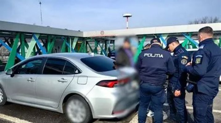 Un polițist de la Aeroportul Otopeni a fost prins în flagrant în timp ce lua mită