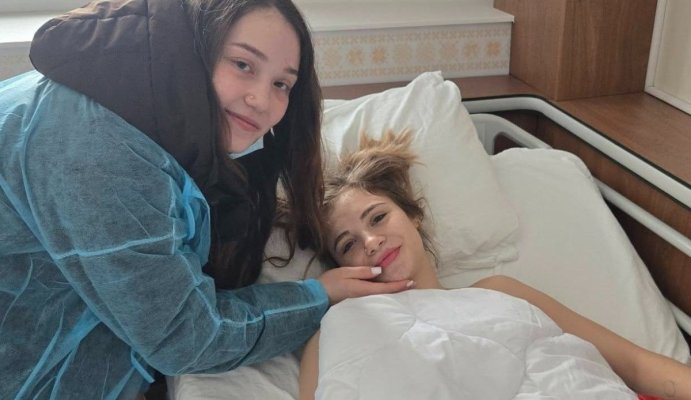 Gimnasta Sabrina Voinea a fost operată la spitalul Floreasca. „Suntem lângă tine, iubita noastră”