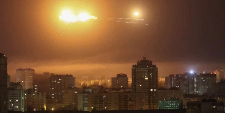 Armata ucraineană a lansat un atac-monstru asupra orașului Melitopol. Exploziile și incendiile au luminat cerul nopții
