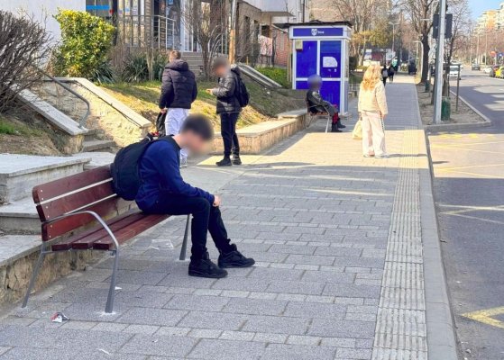 Noi bănci de odihnă au fost amplasate pe blvd. Alexandru Lăpușneanu