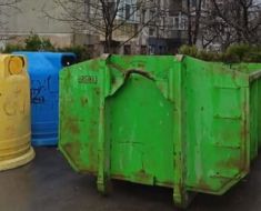 Containere speciale pentru deșeuri voluminoase, amplasate temporar în cartierele Brătianu și Inel II