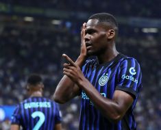 Fotbal: Ange-Yoan Bonny de la Inter Milano a ales să joace pentru Cote d'Ivoire