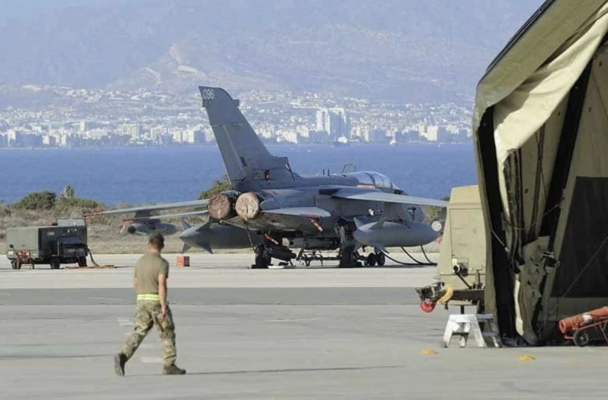 Iranul a atacat cu rachete baze militare britanice din Cipru